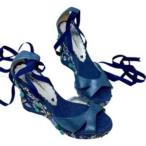 Beverly Feldman Size 9M Denim Beads Sequins Ankle Ribbon Tie Embellished Wedges